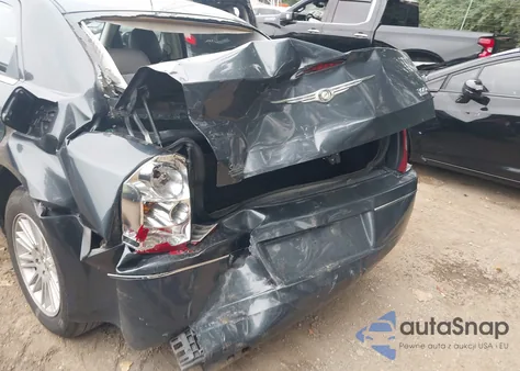 2008 Chrysler 300 Touring z USA, uszkodzony, nr VIN 2C3KA53GX8H164637